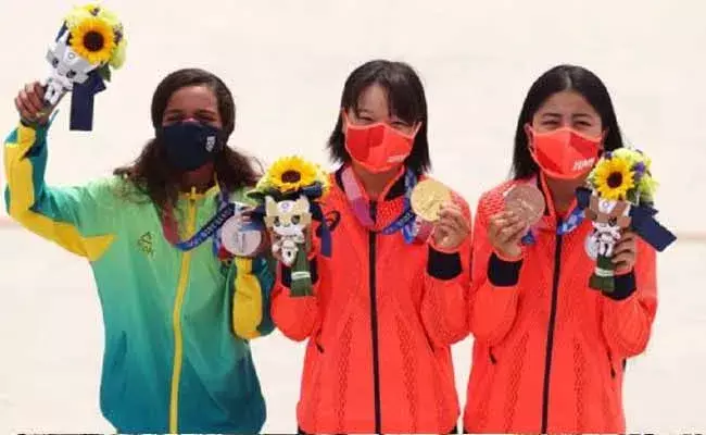 Tokyo Olympics 2021:  ఒలింపిక్స్లో నయా రికార్డ్.. స్వర్ణం గెలిచిన.. Tokyo Olympics 2021:  ఒలింపిక్స్లో నయా రికార్డ్.. స్వర్ణం గెలిచిన..