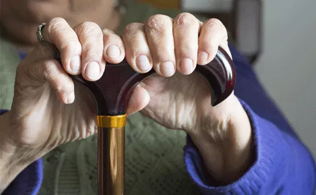 Human Life Span: మానవ ఆయుష్షు 150 సంవత్సరాలు.. అంత కాలం ఆరోగ్యంగా..