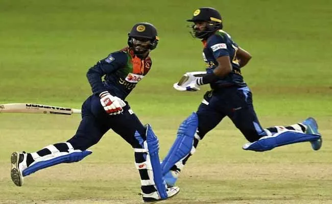 IND vs SL: టీమిండియా ఘోర పరాజయం.. తొలిసారి పొట్టి సిరీస్ లంక వశం IND vs SL: టీమిండియా ఘోర పరాజయం.. తొలిసారి పొట్టి సిరీస్ లంక వశం
