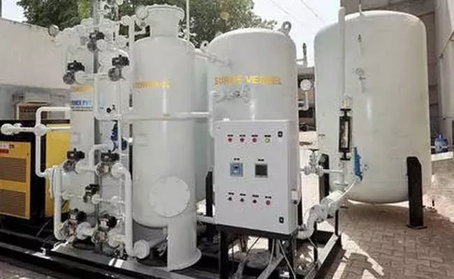 Telangana: ప్రైవేట్ ఆస్పత్రుల్లో ఆక్సిజన్ ప్లాంట్ ఉండాల్సిందే..! Telangana: ప్రైవేట్ ఆస్పత్రుల్లో ఆక్సిజన్ ప్లాంట్ ఉండాల్సిందే..!