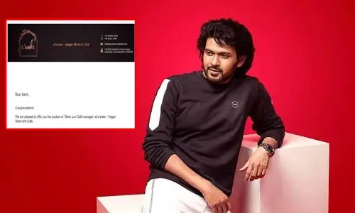నిజంగా జాతిరత్నమే.. యువకుడికి ఉద్యోగం ఇప్పించాడు..! నిజంగా జాతిరత్నమే.. యువకుడికి ఉద్యోగం ఇప్పించాడు..!