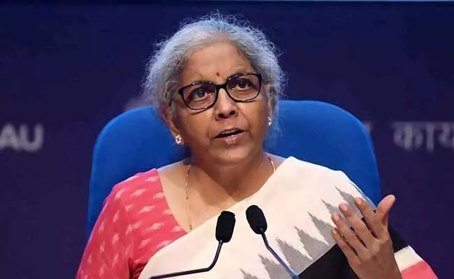 ఏపీలో కేంద్రమంత్రి నిర్మలా సీతారామన్కు నిరసన సెగ ఏపీలో కేంద్రమంత్రి నిర్మలా సీతారామన్కు నిరసన సెగ