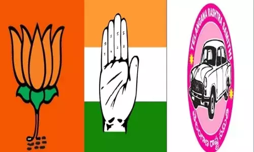 హీటెక్కిన హుజూరాబాద్ రాజకీయం.. టీఆర్ఎస్, బీజేపీ మాటల యుద్ధం.. హీటెక్కిన హుజూరాబాద్ రాజకీయం.. టీఆర్ఎస్, బీజేపీ మాటల యుద్ధం..