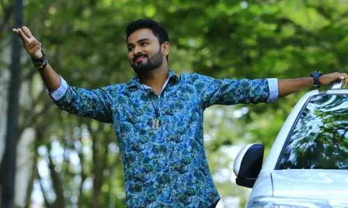 సినిమాలపై ఉండే ప్యాషన్, ప్రేక్షకుల ఆశీర్వాదంతోనే హీరోగా రాణిస్తాను: హీరో రమణ్ సినిమాలపై ఉండే ప్యాషన్, ప్రేక్షకుల ఆశీర్వాదంతోనే హీరోగా రాణిస్తాను: హీరో రమణ్