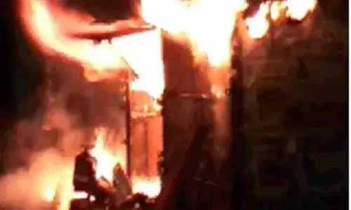 ధూల్‌పేటలో గ్యాస్‌ సిలిండర్ పేలుడు.. ఇద్దరు మృతి..!