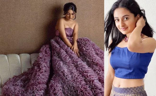 వెంకటేష్ కూతురు వేసుకున్నగౌను బరువెంతో తెలుసా!! వెంకటేష్ కూతురు వేసుకున్నగౌను బరువెంతో తెలుసా!!