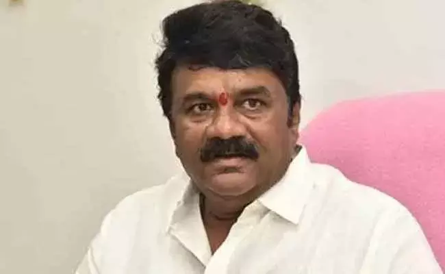 ఈటల రాజేందర్ అహంకారపూరిత మాటలు మానుకోవాలి : మంత్రి  తలసాని ఈటల రాజేందర్ అహంకారపూరిత మాటలు మానుకోవాలి : మంత్రి  తలసాని