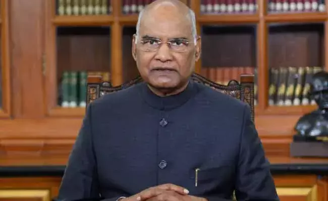 ఫ్రంట్లైన్ వర్కర్ల కృషివల్లే కరోనాపై పైచేయి: రాష్ట్రపతి ఫ్రంట్లైన్ వర్కర్ల కృషివల్లే కరోనాపై పైచేయి: రాష్ట్రపతి