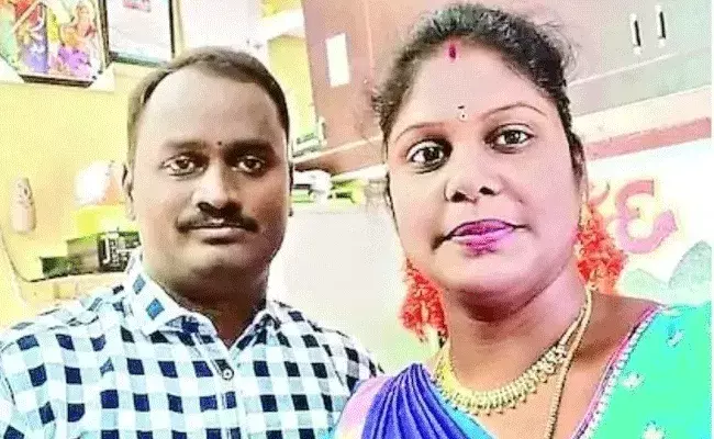 స్కూల్స్‌పై కరోనా దెబ్బ.. కరస్పాండెంట్ దంపతుల ఆత్మహత్య