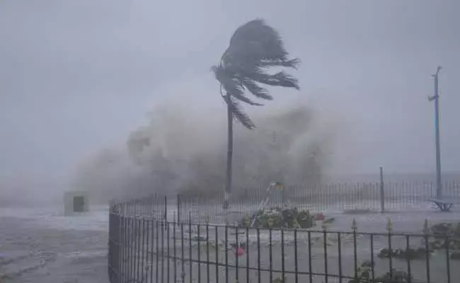 మరో రెండు రోజులు భారీ వర్షాలు.. ఆ ప్రాంతంలో కుంభవృష్ఠి..!