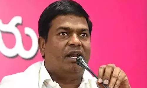 కేసీఆర్ పై విమర్శలు చేసేవాళ్ళు బ్రోకర్, జోకర్, లోఫర్ గాళ్లు  : ఎమ్మెల్యే జీవన్‌రెడ్డి