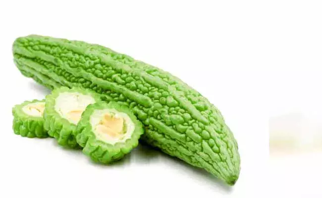 Bitter melon : కాకరకాయ చేదే... కానీ లాభాలు ఎన్నో..!