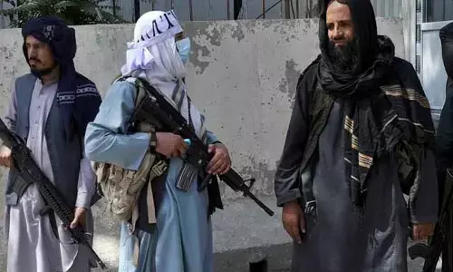 Afghanistan crisis: మొదలైన తాలిబన్ల అరాచకాలు..ప్రజల్లో భయంభయం