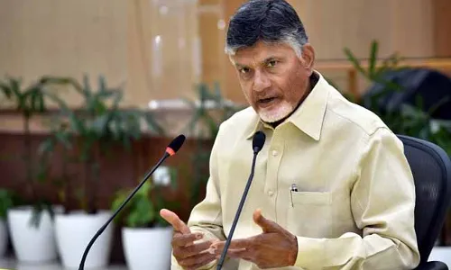 బీసీల అభ్యున్నతి టీడీపీతోనే సాధ్యం : చంద్రబాబు బీసీల అభ్యున్నతి టీడీపీతోనే సాధ్యం : చంద్రబాబు