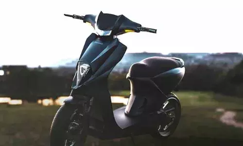 దేశంలో ఉన్న టాప్-5 ఎలక్ట్రిక్ స్కూటర్లు ఇవే..! దేశంలో ఉన్న టాప్-5 ఎలక్ట్రిక్ స్కూటర్లు ఇవే..!