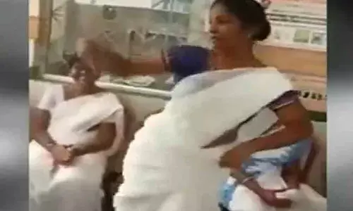 బుల్లెట్టు బండె ఫీవర్‌ మాములుగా లేదుగా.. వైరల్‌‌గా మారిన మరో వీడియో..!