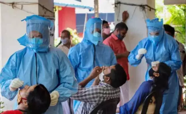 అక్టోబర్ నాటికి గరిష్ఠస్థాయికి కరోనా థర్డ్‌వేవ్‌..!