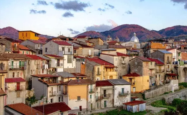 87 రూపాయలకే ఇల్లు.. ఎక్కడో తెలుసా!!