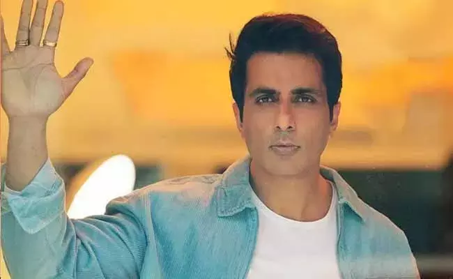 ముంబై మేయర్‌ బరిలో సోనూసూద్‌.. పొలిటికల్ ఎంట్రీపై రియల్ హీరో క్లారిటీ