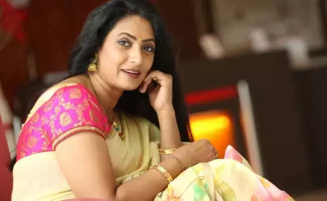 ఎగతాళి చేశారు..అందగత్తెను కాద‌న్నారు- ఆమ‌ని