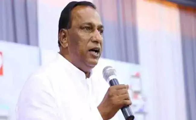 రాజీనామాపై మరోసారి సవాల్ విసిరిన మంత్రి మల్లారెడ్డి రాజీనామాపై మరోసారి సవాల్ విసిరిన మంత్రి మల్లారెడ్డి