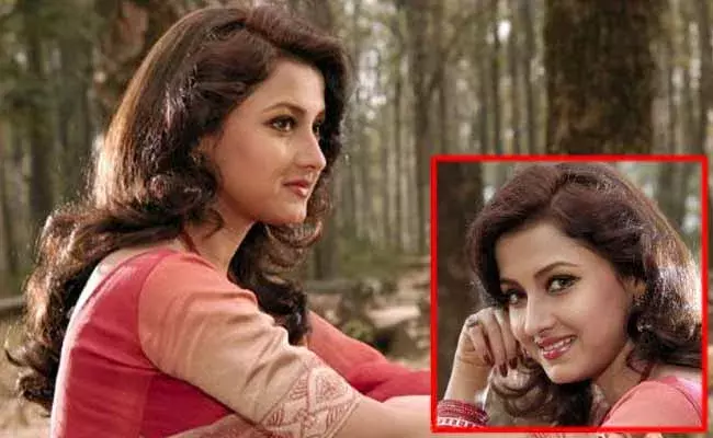 బాలయ్య హీరోయిన్ గుర్తుందా..? ఇప్పుడెలా మారిపోయిందో బాలయ్య హీరోయిన్ గుర్తుందా..? ఇప్పుడెలా మారిపోయిందో