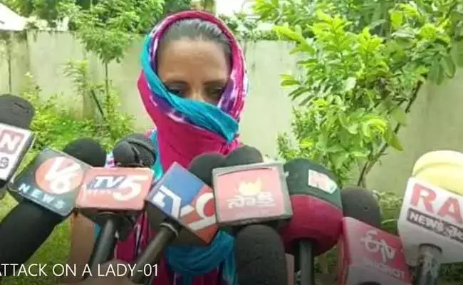 కళ్లలో కారం కొట్టి...వివస్త్రను చేసి... సూర్యాపేట జిల్లాలో దారుణం..!