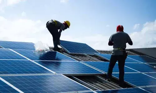 తక్కువ ఖర్చుతో సోలార్ ప్యానల్ బిజినెస్.. 30 శాతం సబ్సిడీతో మంచి లాభాలు.