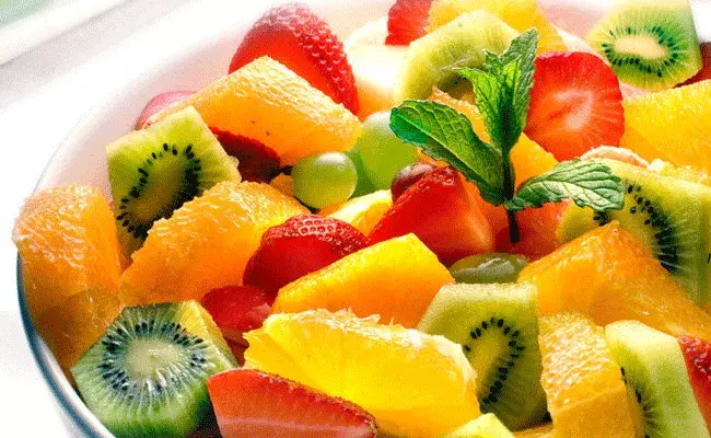 Over Weight: ఓవర్ ఫ్యాట్.. ఓన్లీ ఫ్రూట్ డైట్.. ఓకేనా.. Over Weight: ఓవర్ ఫ్యాట్.. ఓన్లీ ఫ్రూట్ డైట్.. ఓకేనా..