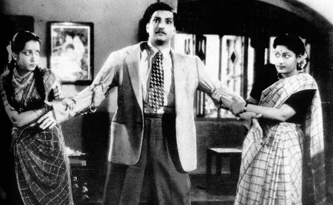 Missamma: మిస్సమ్మను మిస్సైన స్టార్ హీరోయిన్.. సావిత్రికి ఫుల్ క్రేజ్..! Missamma: మిస్సమ్మను మిస్సైన స్టార్ హీరోయిన్.. సావిత్రికి ఫుల్ క్రేజ్..!