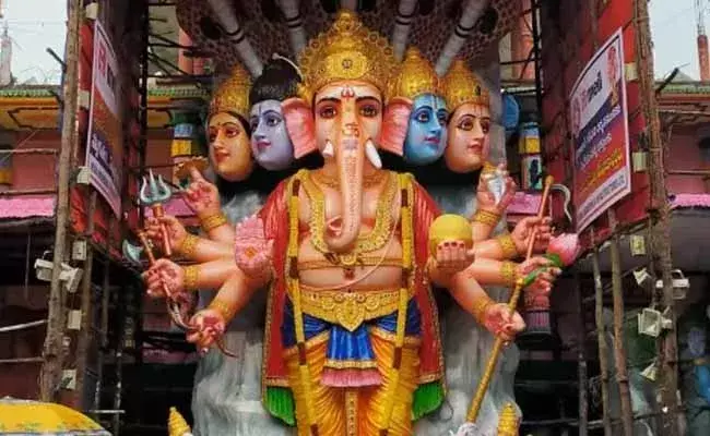 పంచముఖ రుద్ర మహా గణపతిగా ఖైరతాబాద్ గణేశుడు .. పూజలకి సిద్దం..! పంచముఖ రుద్ర మహా గణపతిగా ఖైరతాబాద్ గణేశుడు .. పూజలకి సిద్దం..!
