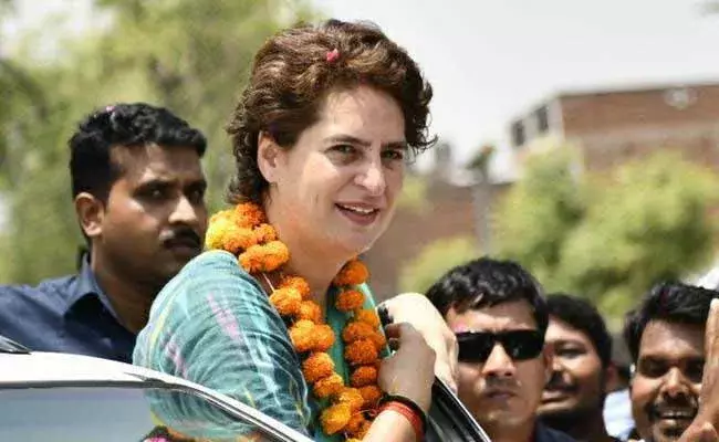 ఉత్తరప్రదేశ్‌ సీఎం అభ్యర్ధిగా ప్రియాంక గాంధీ..!