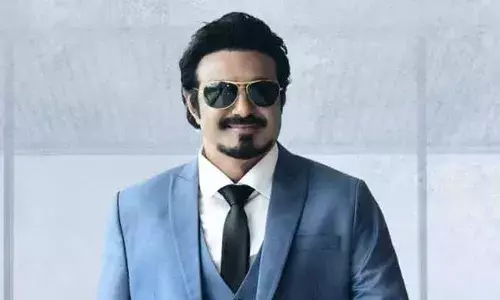 ఒకే రోజున రెండు సినిమాలతో  పోటీపడ్డ బాలయ్య.. ఒకటి హిట్టు, ఇంకోటి ఫట్టు..!