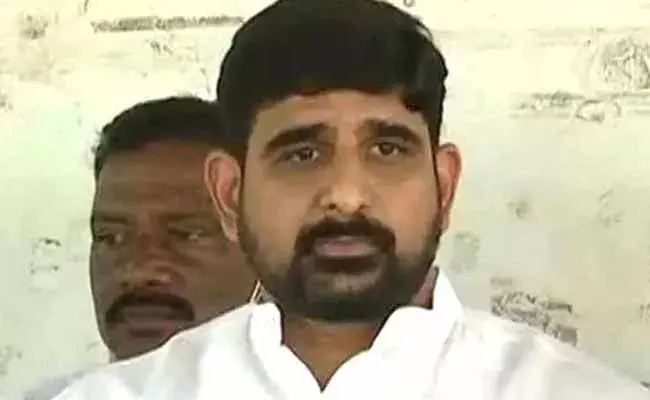 హుజూరాబాద్లో ఈటల రాజేందర్కు డిపాజిట్ కూడా దక్కదు : కౌశిక్ రెడ్డి హుజూరాబాద్లో ఈటల రాజేందర్కు డిపాజిట్ కూడా దక్కదు : కౌశిక్ రెడ్డి