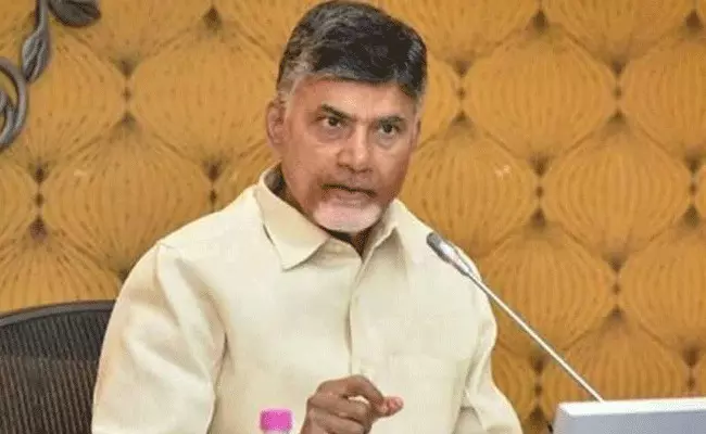 సీబీఐ కేసుల్లో నిందితులతోనా టిటిడి కొత్త పాలక మండలి: చంద్రబాబు విమర్శలు సీబీఐ కేసుల్లో నిందితులతోనా టిటిడి కొత్త పాలక మండలి: చంద్రబాబు విమర్శలు