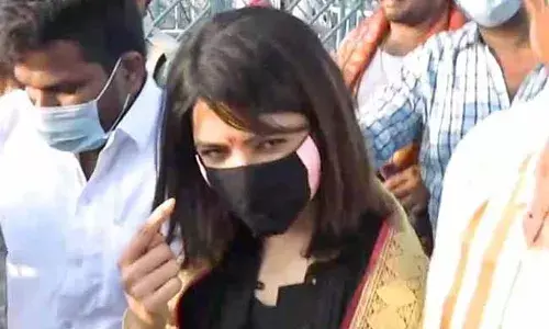 Samantha : సామ్ అలా ఎందుకు చేసింది?