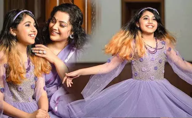 Actress Meena : మీనా కూతురు ఎంత క్యూట్‌గా ఉందో చూడండి.. !