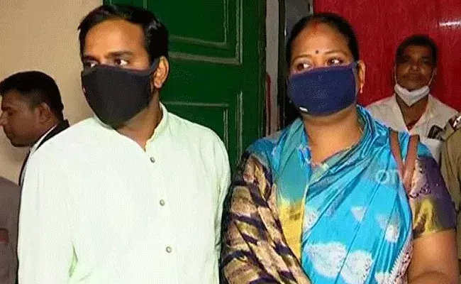 మంచి లాయర్.. విడాకులు కోరిన జంటకు మళ్లీ వివాహం చేసి..