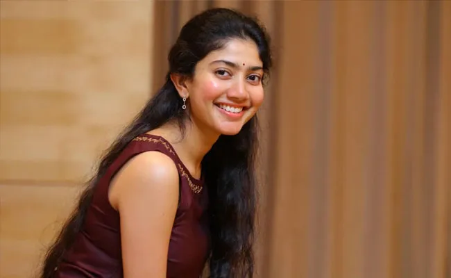 లవ్ స్టోరి ప్రతి అమ్మాయి తప్పక చూడాల్సిన సినిమా అంటున్న సాయి పల్లవి లవ్ స్టోరి ప్రతి అమ్మాయి తప్పక చూడాల్సిన సినిమా అంటున్న సాయి పల్లవి