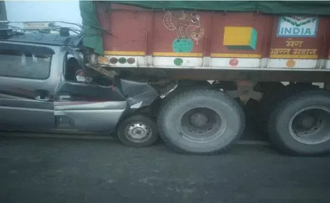 Rajasthan Road Accident: పరీక్షకు వెళుతూ.. పై లోకాలకు.. : రోడ్డు ప్రమాదంలో 6గురు విద్యార్దులు Rajasthan Road Accident: పరీక్షకు వెళుతూ.. పై లోకాలకు.. : రోడ్డు ప్రమాదంలో 6గురు విద్యార్దులు