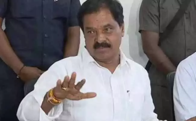 ప్రజలే జగన్ పై దాడి చేసేరోజు రాబోతోంది : ఏపీ డిప్యూటీ సీఎం ప్రజలే జగన్ పై దాడి చేసేరోజు రాబోతోంది : ఏపీ డిప్యూటీ సీఎం