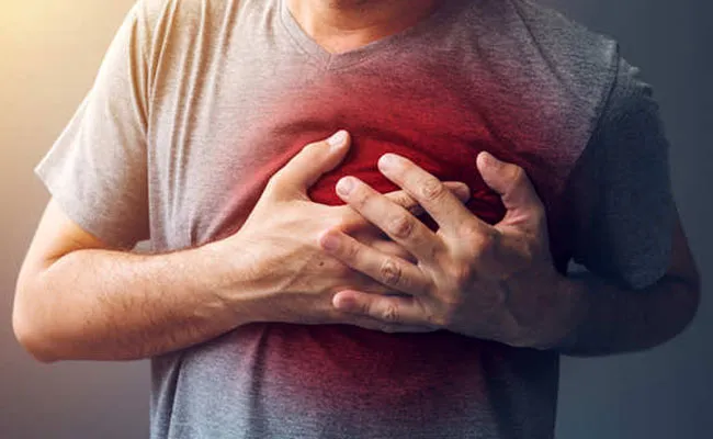 Health Tip: గుండె మంటకు ఈ ఆహార పదార్థాలు ప్రమాదకరం.. Health Tip: గుండె మంటకు ఈ ఆహార పదార్థాలు ప్రమాదకరం..