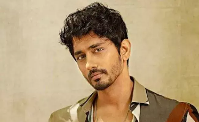 Siddharth: సిద్ధు ట్వీట్ వారి గురించేనా? చీటర్ అన్నది ఆ నటినేనా? Siddharth: సిద్ధు ట్వీట్ వారి గురించేనా? చీటర్ అన్నది ఆ నటినేనా?