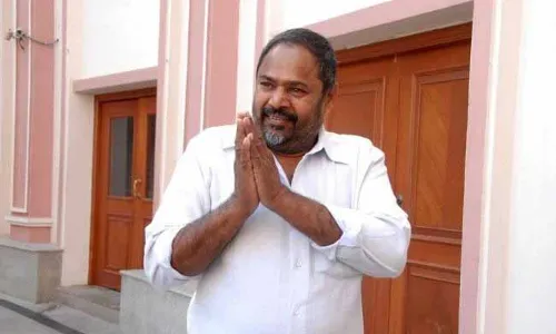 R. Narayana Murthy : ఎన్టీఆర్ ఎంతో ప్రేమతో అడిగారు.. కానీ చేయలేదు..! R. Narayana Murthy : ఎన్టీఆర్ ఎంతో ప్రేమతో అడిగారు.. కానీ చేయలేదు..!