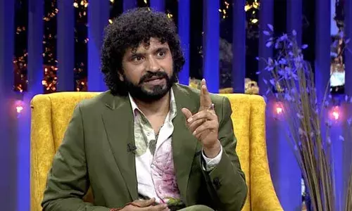 Bigg Boss 5 Telugu: నాలుగో వారం నటరాజ్ ఎలిమినేషన్.. మరి ఆయన పారితోషికం ఎంత? Bigg Boss 5 Telugu: నాలుగో వారం నటరాజ్ ఎలిమినేషన్.. మరి ఆయన పారితోషికం ఎంత?