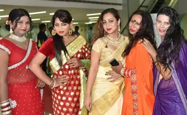 Transgender Welfare Fund : హిజ్రాల కోసం రాజస్థాన్ సర్కార్ కీలక నిర్ణయం.. దేశంలోనే తొలిసారిగా..! Transgender Welfare Fund : హిజ్రాల కోసం రాజస్థాన్ సర్కార్ కీలక నిర్ణయం.. దేశంలోనే తొలిసారిగా..!