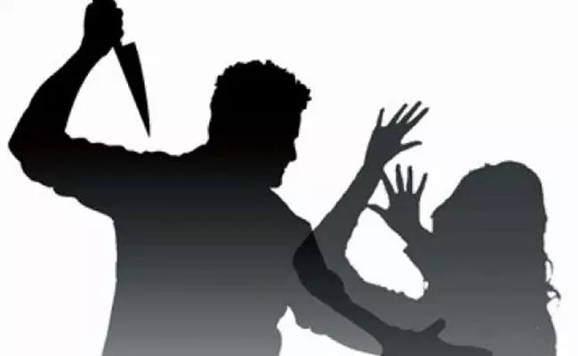 Kadapa crime : ఐదేళ్ల కూతురిని కొండపైకి తీసుకుని వెళ్లి... Kadapa crime : ఐదేళ్ల కూతురిని కొండపైకి తీసుకుని వెళ్లి...
