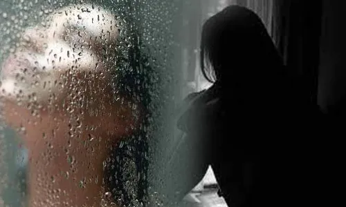 Delhi Gang Rape : అద్దెకి ఉంటూనే  యువతి పై కన్ను.. బాత్రూంలో బంధించి..! Delhi Gang Rape : అద్దెకి ఉంటూనే  యువతి పై కన్ను.. బాత్రూంలో బంధించి..!