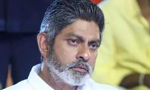 Jagapathi Babu : షూటింగ్కి తాగొచ్చిన జగపతిబాబు.. కట్ చేస్తే నంది అవార్డు..! Jagapathi Babu : షూటింగ్కి తాగొచ్చిన జగపతిబాబు.. కట్ చేస్తే నంది అవార్డు..!
