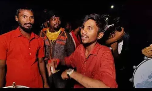 sukhibhava Sharath :  అందుకే నన్ను కొట్టారు.. సుఖీభవ శరత్..! sukhibhava Sharath :  అందుకే నన్ను కొట్టారు.. సుఖీభవ శరత్..!